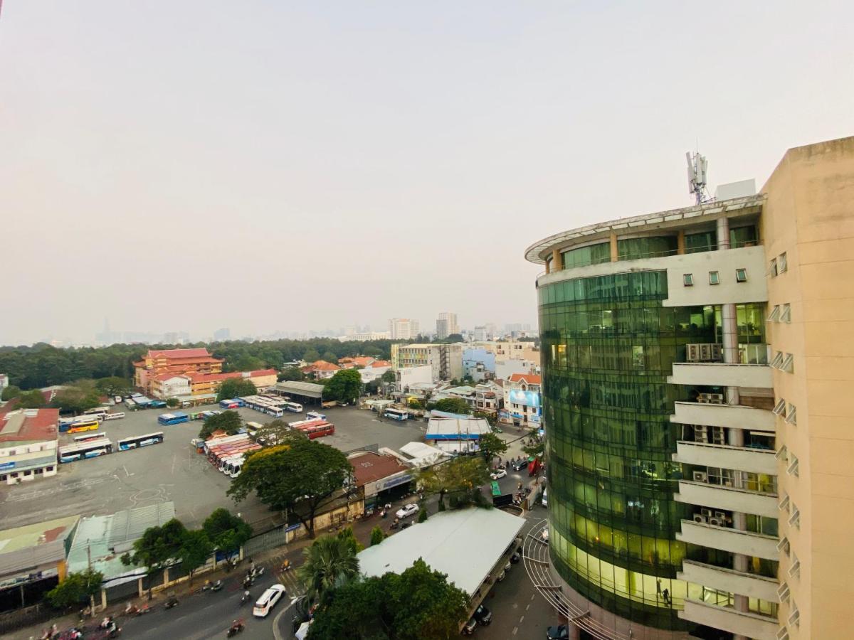 Teddy Apartment At Sky Center Luxury Thành Pho Ho Chí Minh Esterno foto